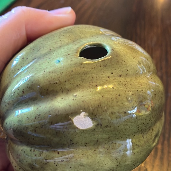 Lot of Ceramic Vintage Fruit/Vegetable Decor - Picture 11 of 14